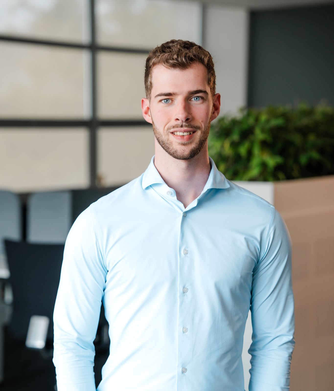 Dennis van den Eijnde Office Compact